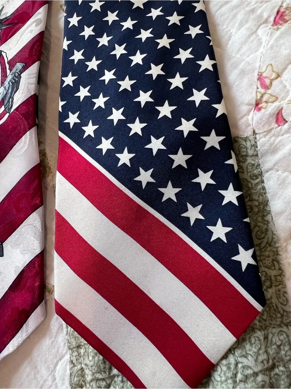Vintage Patriotic American Flag  Statue of Liberty Tie Lot 2pc